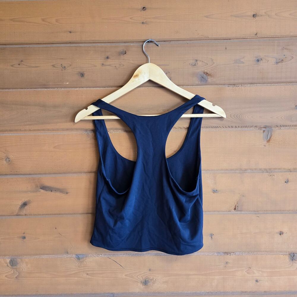 Aritzia Contour Tank Top Crop Babaton Black Racerback Large Shirt Stretchy - Picture 3 of 4
